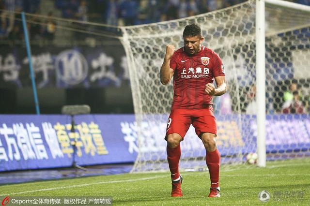 蕾丝小内内撕破最新章节