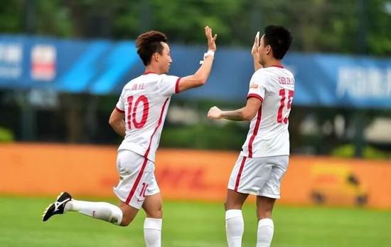 伊人电影综合网